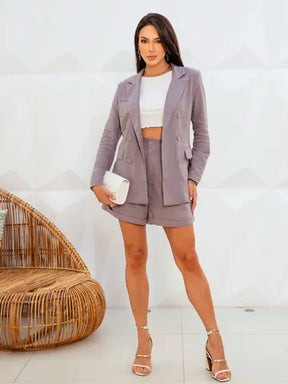 Conjunto Alfaiataria de Linho com Blazer e Shorts