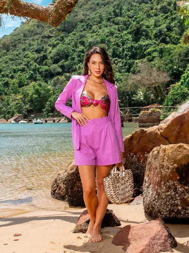 Conjunto Alfaiataria de Linho com Blazer e Shorts