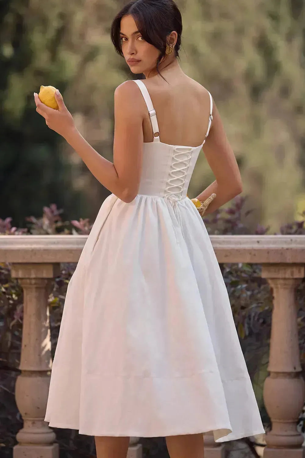 Vestido Midi Modelador Branco - Modelo Aghata